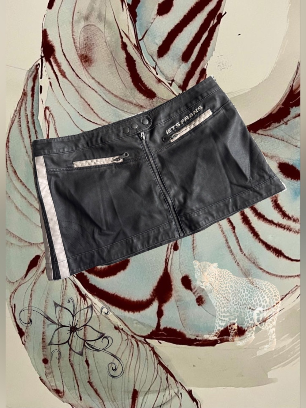 Urban outfitters Iets frans mini skirt